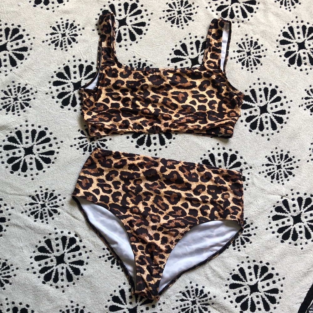 Boohoo Plus 2 Piece Leopard Bikini Sz 12